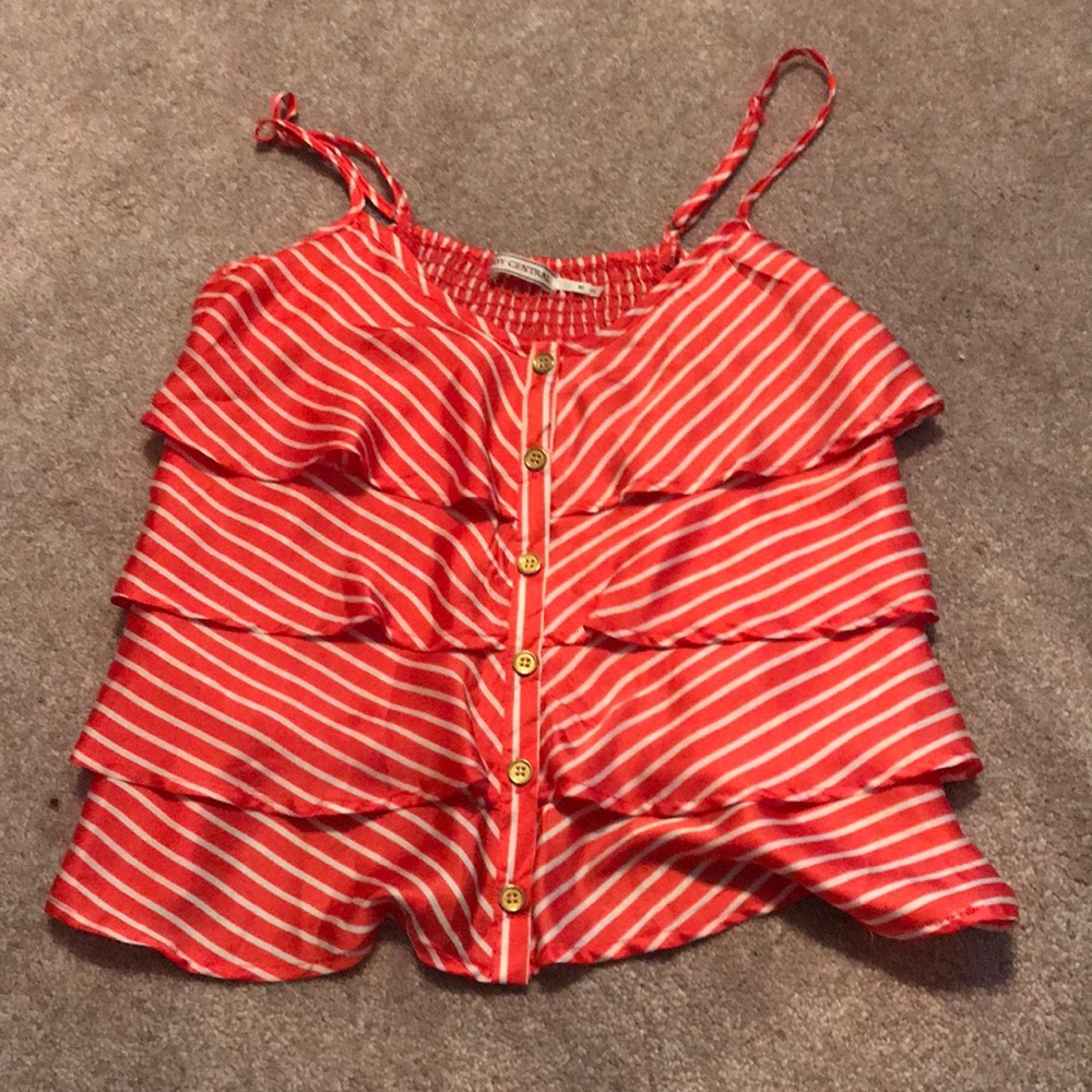 Coral stripped top